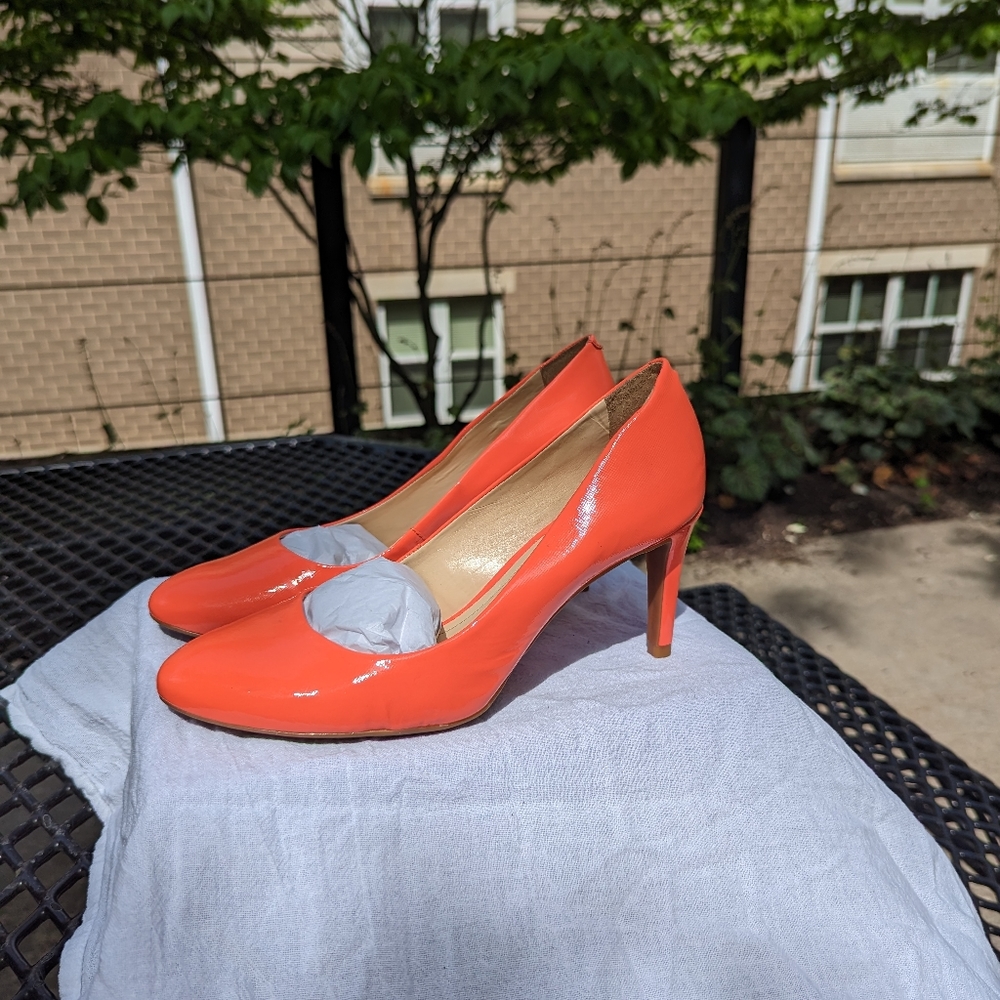 Alex Marie Coral Sherbet Pumps Size 9.5M